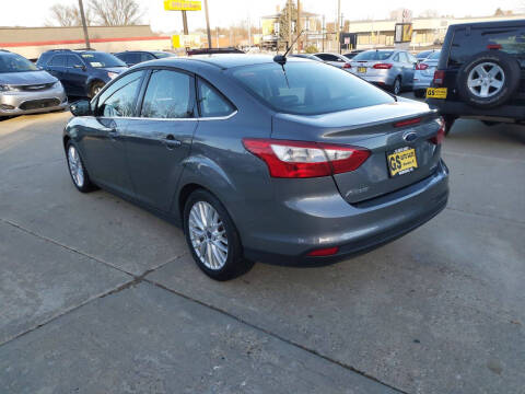 2012 Ford Focus SEL