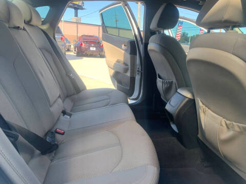 2017 Kia Optima LX