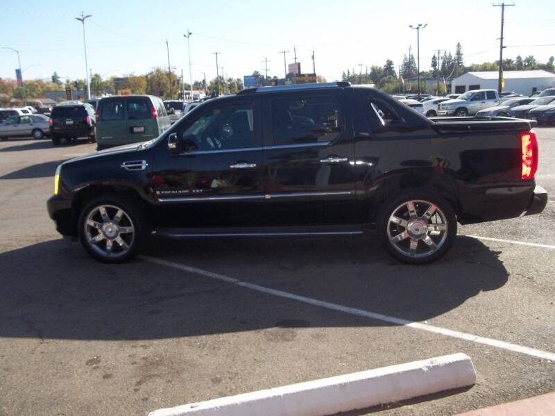 2007 Cadillac Escalade EXT Base photo 12