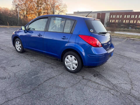 2012 Nissan Versa 1.8 S