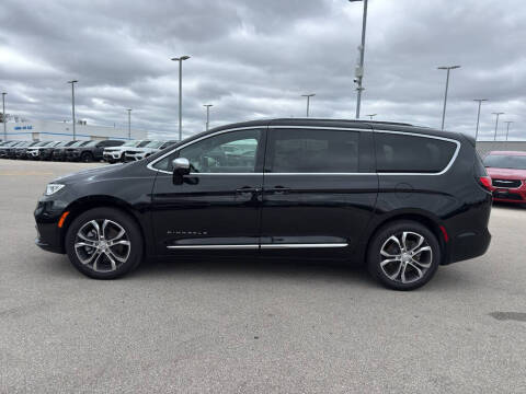 2026 Chrysler Pacifica Pinnacle