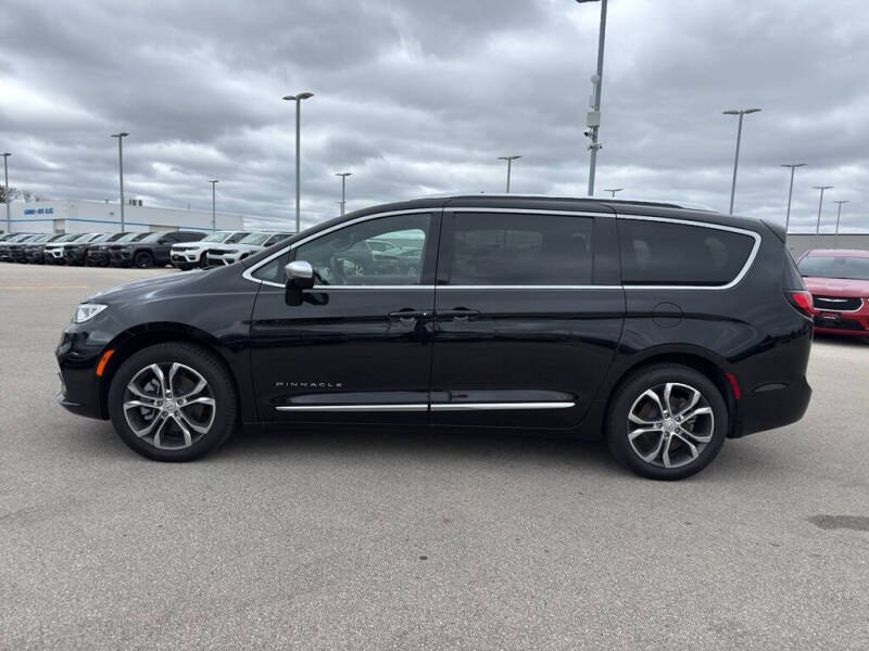 2026 Chrysler Pacifica Pinnacle