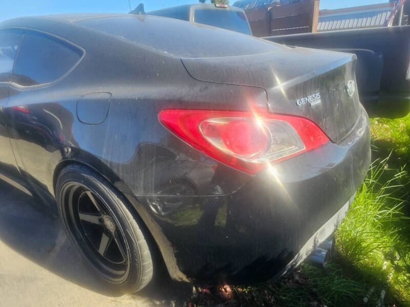 2011 Hyundai Genesis Coupe 2.0T R-Spec