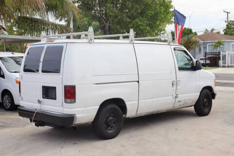 2004 Ford E-Series E-150