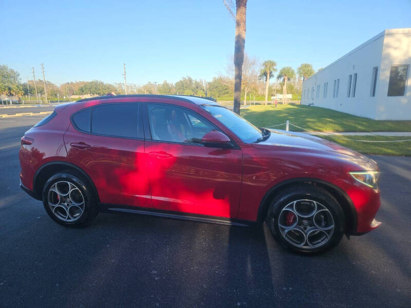 2018 Alfa Romeo Stelvio Sport photo 15