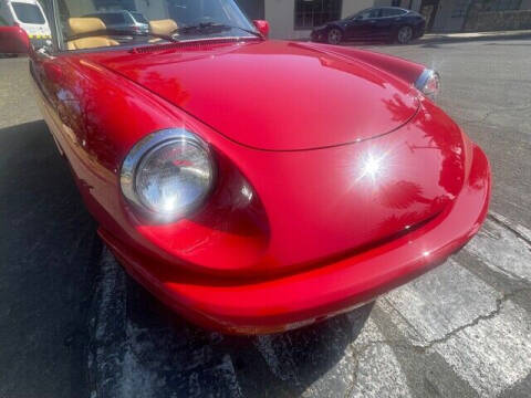 1991 Alfa Romeo Spider Veloce