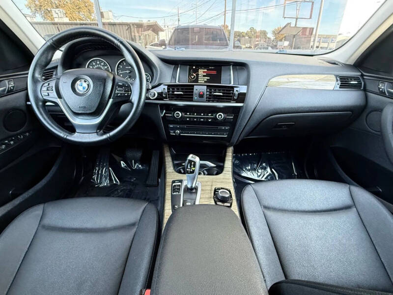 2017 BMW X3 sDrive28i