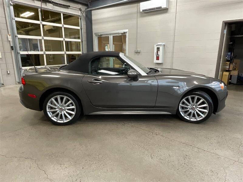 2017 FIAT 124 Spider Lusso
