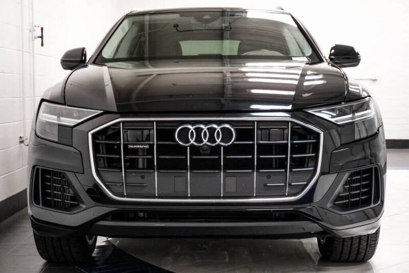 2022 Audi Q8 quattro Premium Plus 55 TFSI