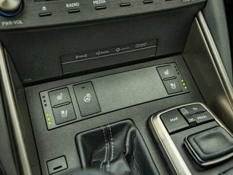 2020 Lexus IS 350