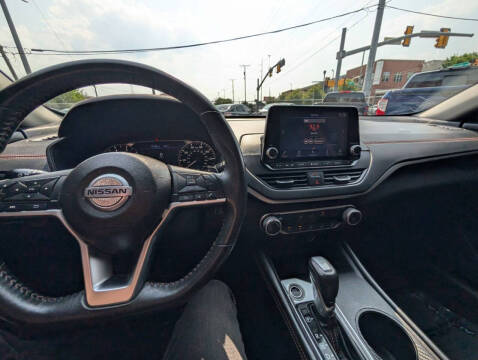 2022 Nissan Altima 2.5 SR