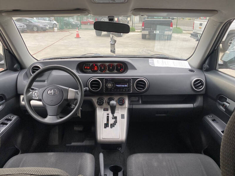 2008 Scion xB