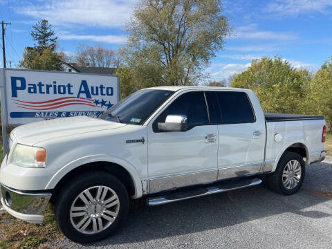 2006 Lincoln Mark LT for sale at Patriot Auto Sales & Services in Fayetteville PA