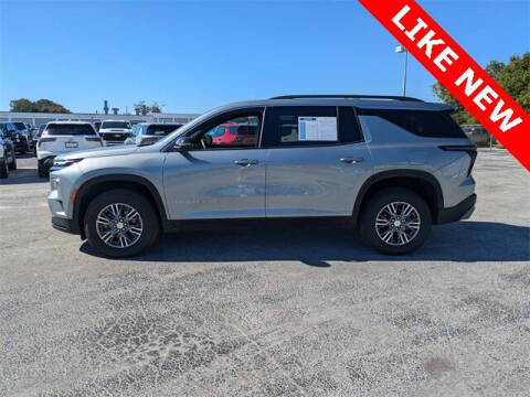 2024 Chevrolet Traverse LT