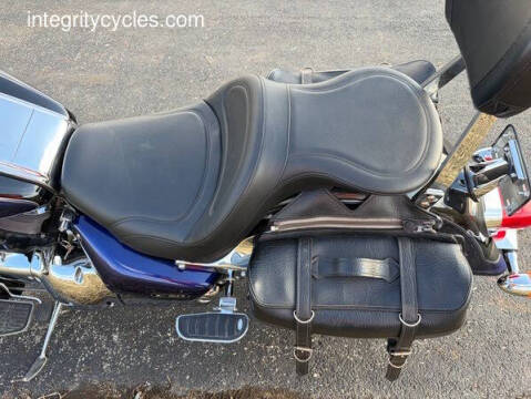 2005 Suzuki Boulevard
