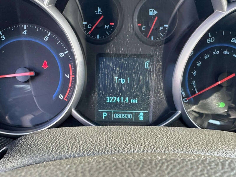 2011 Chevrolet Cruze LT