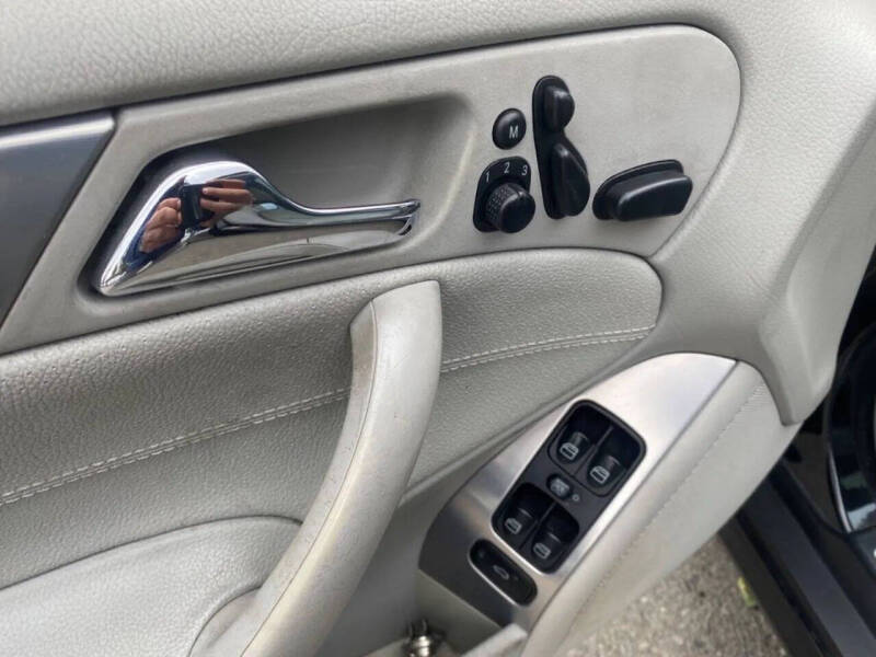 2005 Mercedes-Benz C-Class C 230 Kompressor