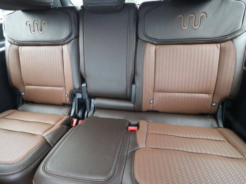 2027 Ford Expedition MAX King Ranch