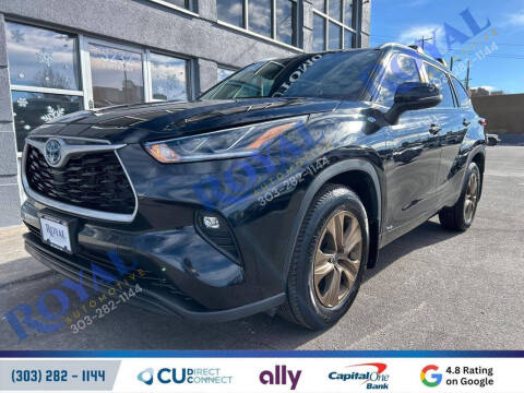 2023 Toyota Highlander Hybrid Bronze Edition