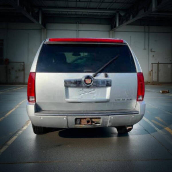 2013 Cadillac Escalade ESV Luxury