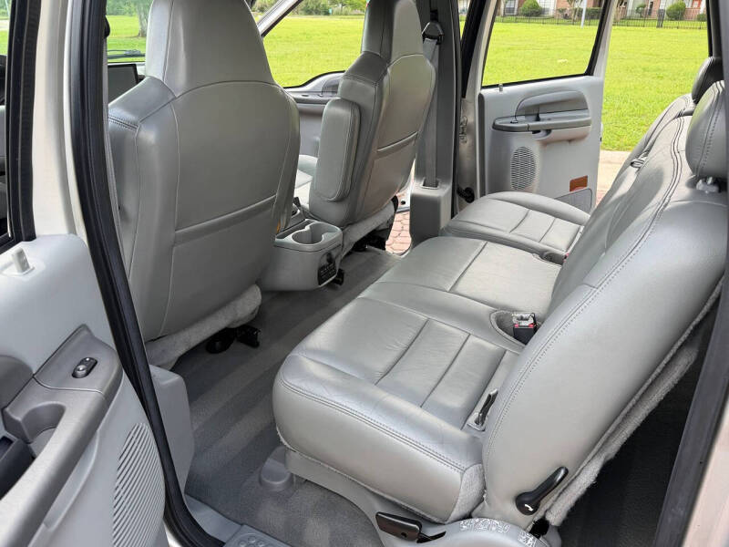 2002 Ford Excursion XLT