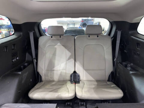 2017 Hyundai Santa Fe Limited Ultimate