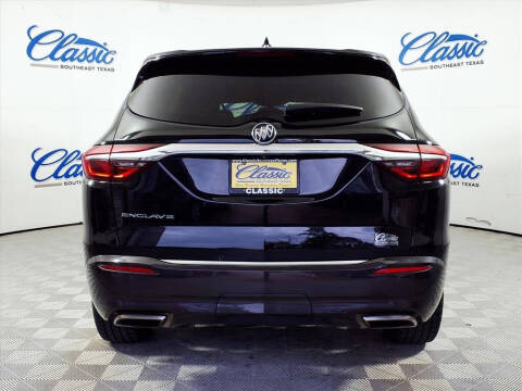 2021 Buick Enclave Essence