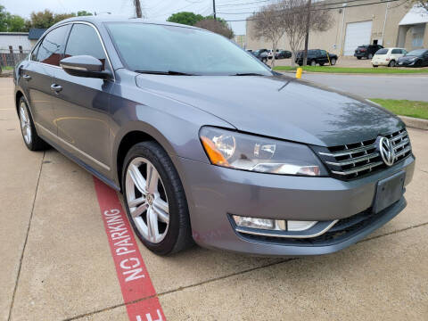 2012 Volkswagen Passat for sale at Dynasty Auto in Dallas TX