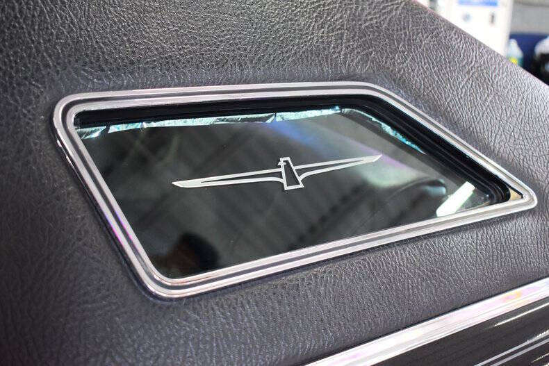 1976 Ford Thunderbird