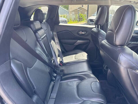 2019 Jeep Cherokee