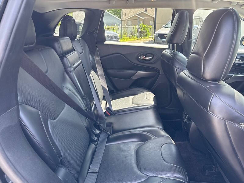 2019 Jeep Cherokee