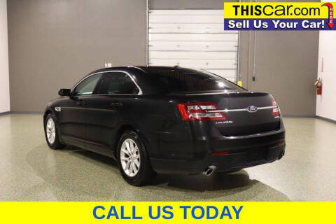 2013 Ford Taurus SE