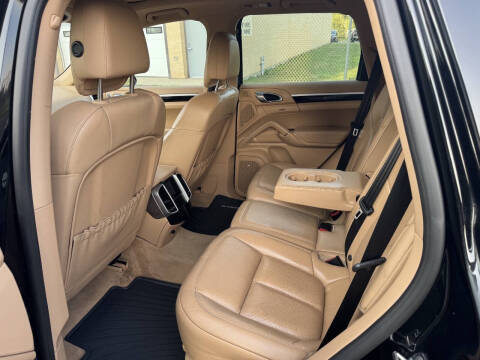 2017 Porsche Cayenne