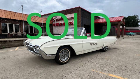 1963 Ford Thunderbird