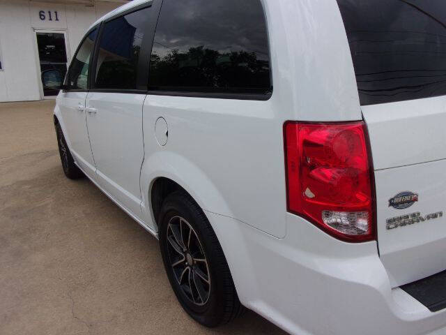 2018 Dodge Grand Caravan SXT photo 3