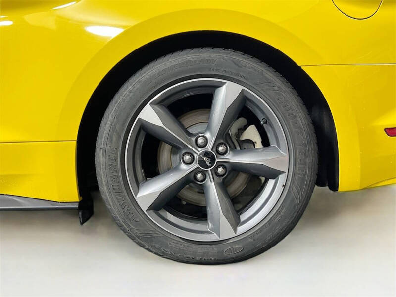 2016 Ford Mustang V6