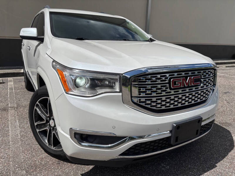 2017 GMC Acadia Denali