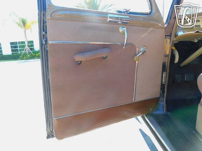 1948 Desoto De Luxe