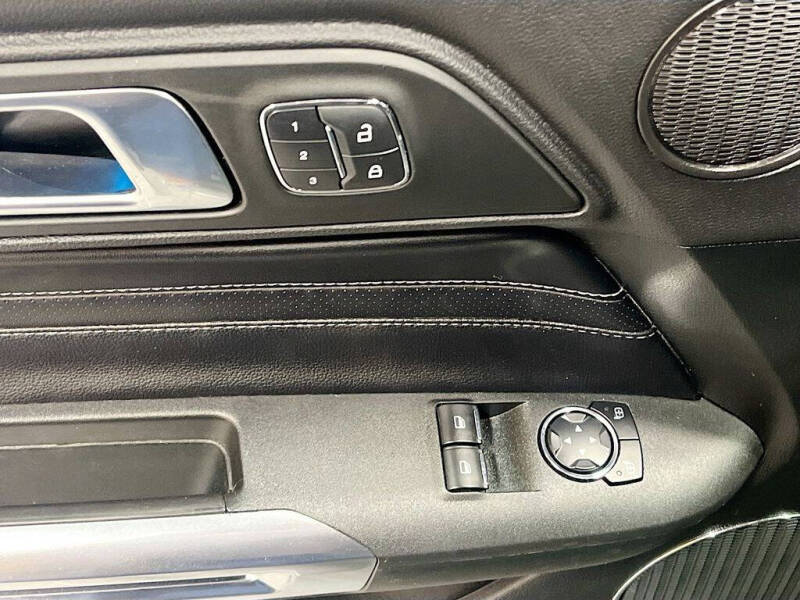 2023 Ford Mustang Mach 1