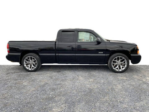2004 Chevrolet Silverado 1500 SS