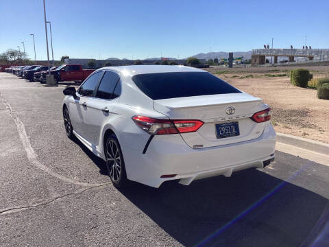 2018 Toyota Camry SE