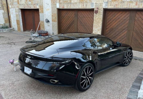 2021 Aston Martin DB11