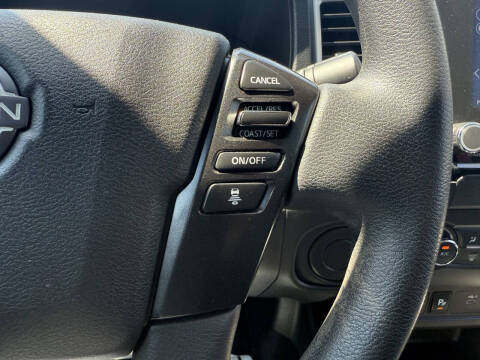 2022 Nissan Frontier SV