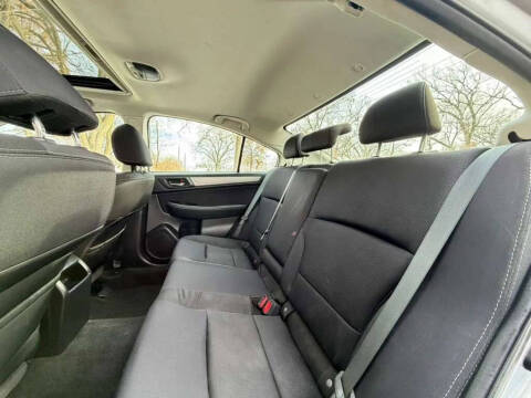 2015 Subaru Legacy 2.5i Premium