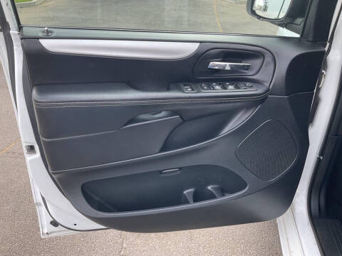 2015 Dodge Grand Caravan SXT