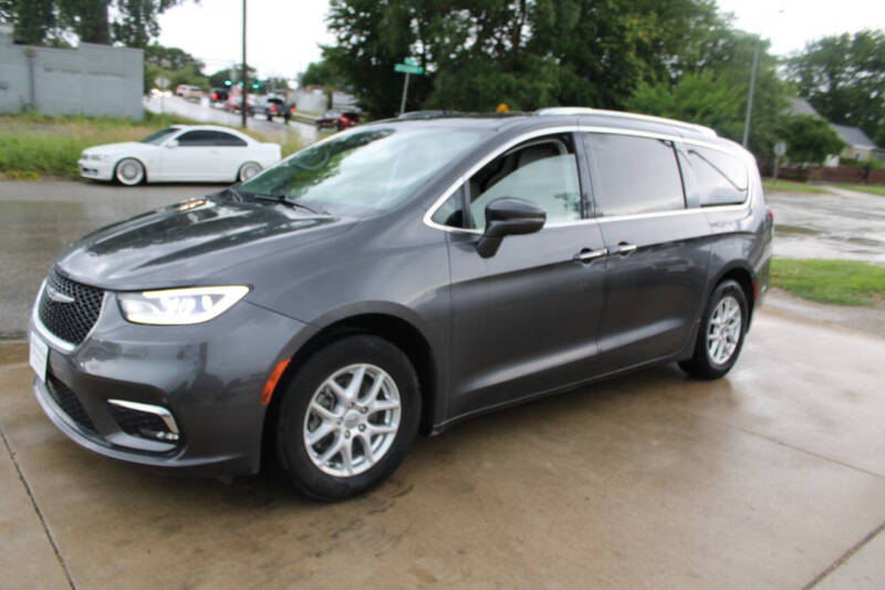 2021 Chrysler Pacifica Touring L