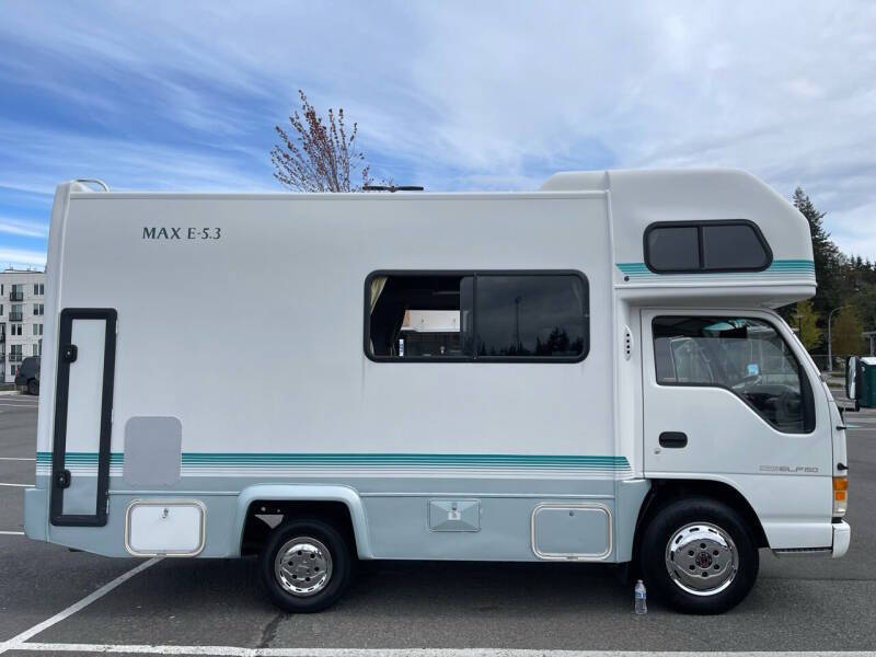 1997 Isuzu Elf Camper