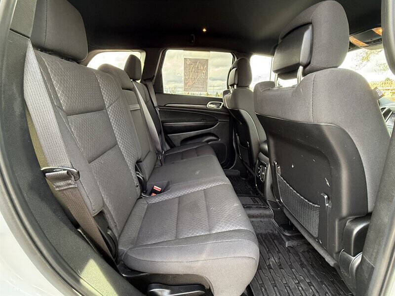 2019 Jeep Grand Cherokee Laredo