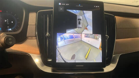 2025 Volvo XC90 B6 Plus Bright Theme 7P