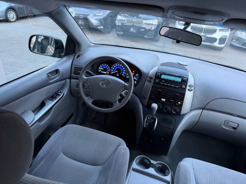2006 Toyota Sienna